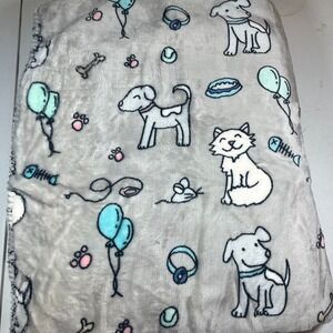 Berkshire Opulence Plush Pet Throw Blanket Dog Cat Collar Print Gray 50x60 NWT